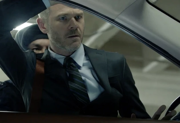 Кадр из 7 сезона сериала Новичок / Новобранец