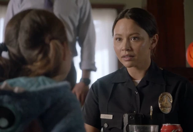 Кадр из 8 сезона сериала Новичок / Новобранец