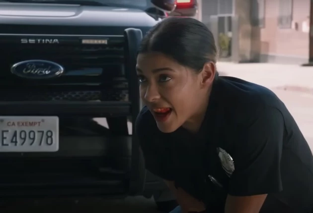 Кадр из 7 сезона сериала Новичок / Новобранец