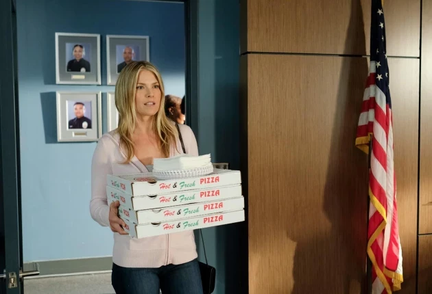 Превью из 2 сезона 19 серии сериала Новичок / Новобранец