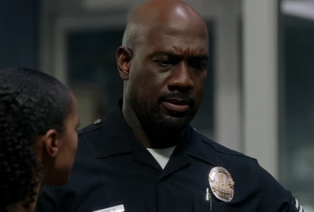 Кадр из сериала Новичок / Новобранец